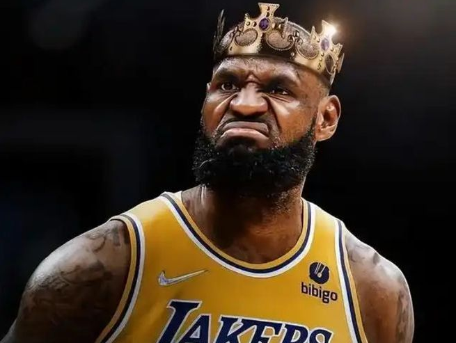 詹姆斯43000分里程碑:41岁创历史首人纪录 无愧最长的河