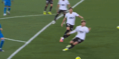 2-0！姆巴佩6战狂轰9球，皇马拒绝爆冷，西甲7连胜紧追巴萨