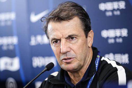 1621065233734081734.jpg 开云-何塞:海港队是争冠热门球队 会在定位球上做文章